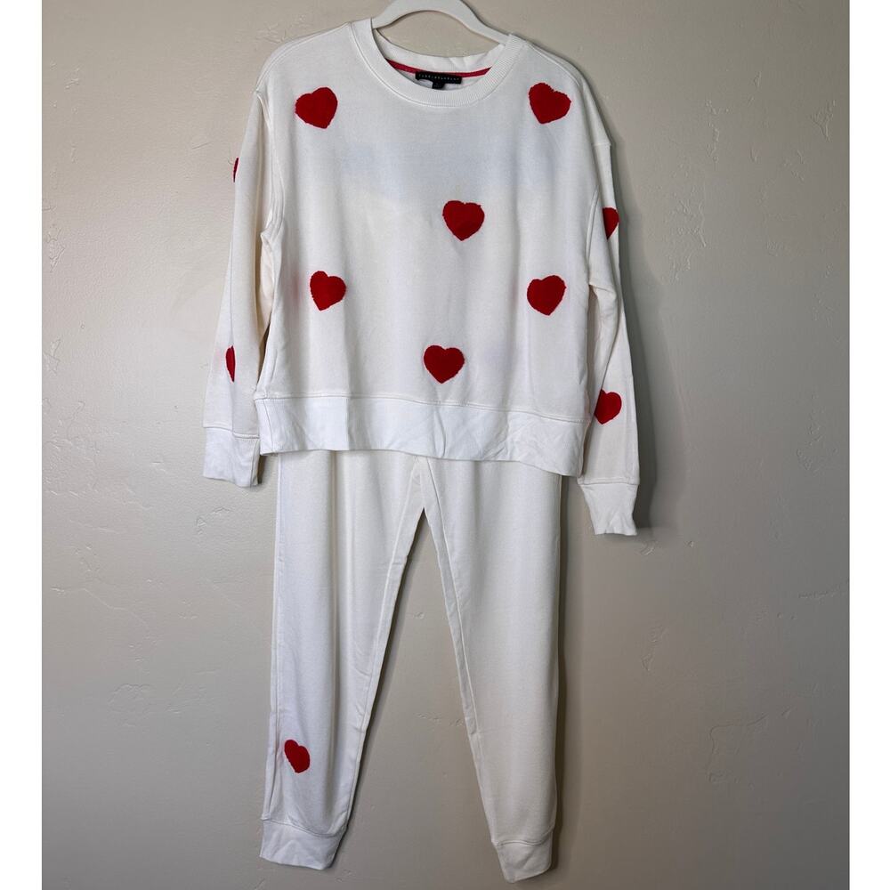 Jane & Delancey 2 Piece Set Sweatshirt /Pants Sz SMALL Cream With Hearts